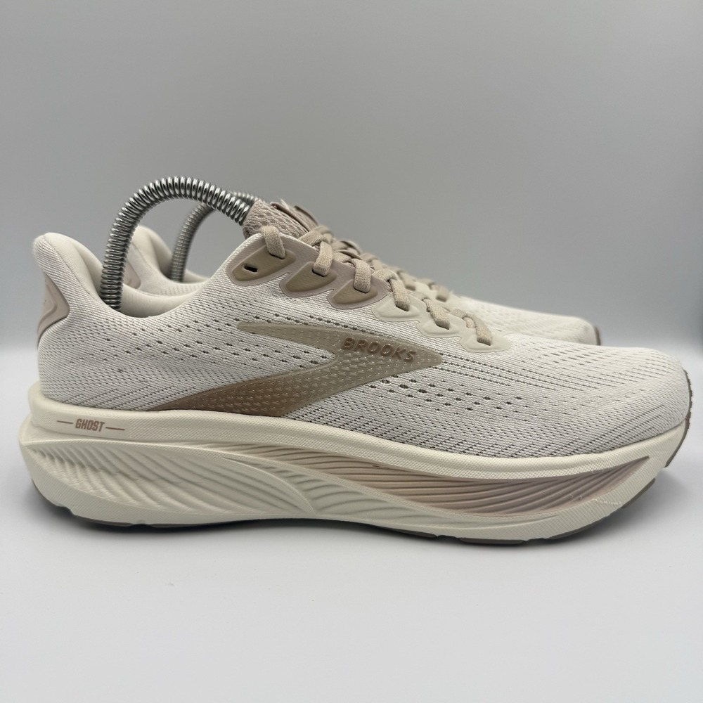 Brooks Ghost 17 Women's Size 9.5 Beige Cream Athletic Running Shoes Sneakers